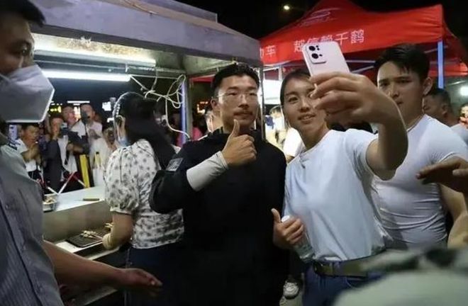 網紅郭有才泡沫散去之后以前飄得有多高如今摔得就有多慘(圖10)