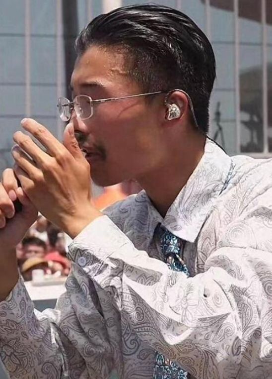 網紅郭有才泡沫散去之后以前飄得有多高如今摔得就有多慘(圖18)