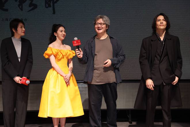 《門前寶地》幕后的幼稚與浪漫：向佐2億玩票郭碧婷直言被騙(圖16)