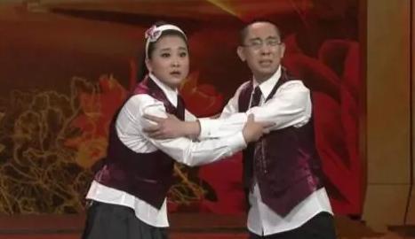 馮鞏67歲生日現場曝光！徒弟賈玲驚喜現身壽宴樸素只有親近之人(圖7)