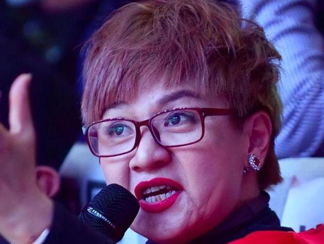 樂壇最大的笑話一首代表作都沒的歌手卻敢當評委自稱樂壇的神(圖19)