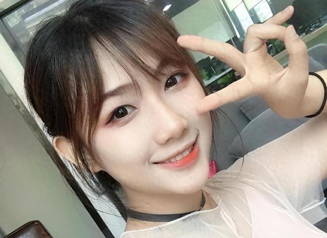 靠搞笑火出圈的鐘婷而今現狀不禁讓人唏噓