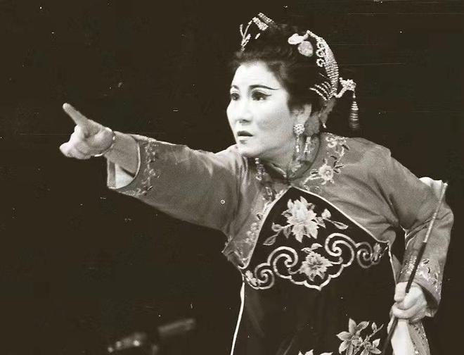 九游娛樂NineGame：她不在了是春晚最大的遺憾(圖7)