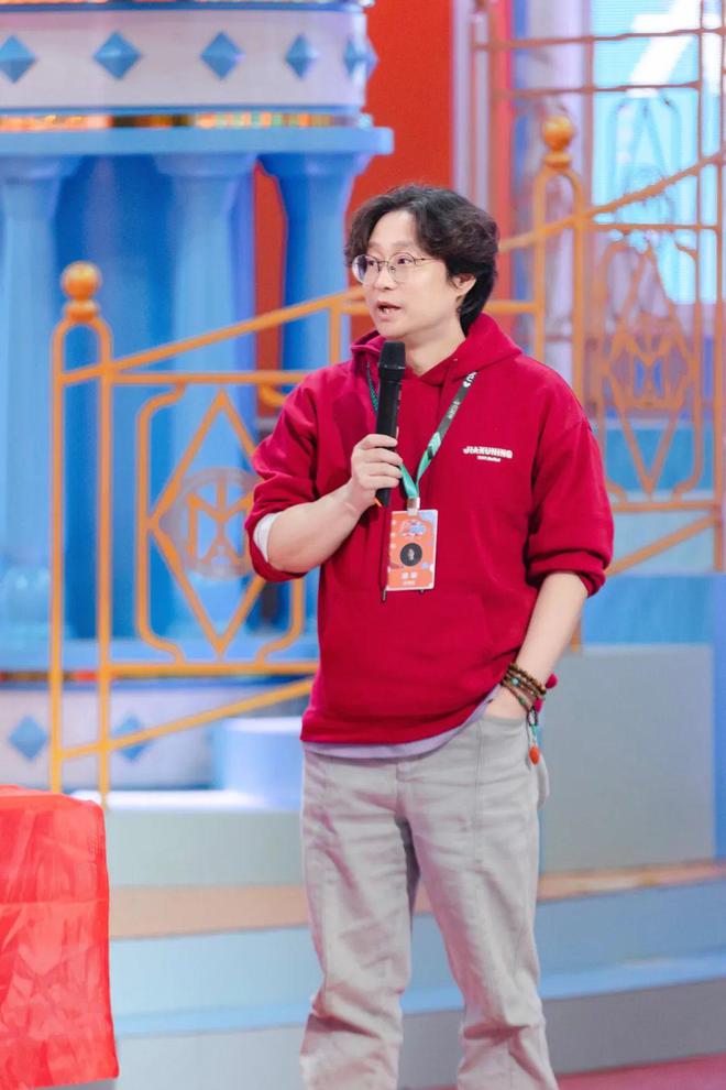 從荒誕故事會(huì)到綜藝圣體《火星情報(bào)局》的喜劇突圍術(shù)(圖16)