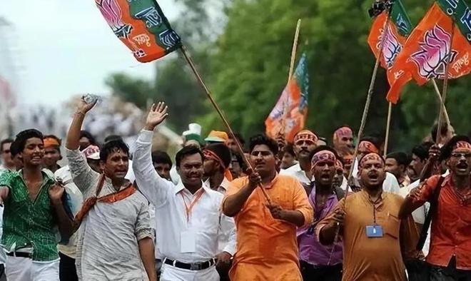 美論壇：既然中國沒有等級之分為什么高鐵還分一等座和二(圖5)