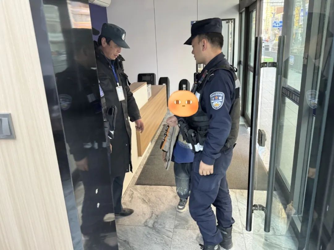 九游娛樂：【小故事大能量】有速度有溫度暖心故事“連連看”