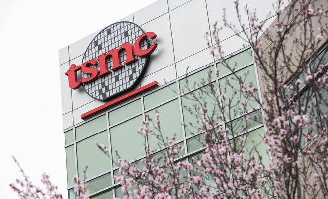 一年虧千億裁員22萬人壟斷40年巨頭進入生死年(圖3)