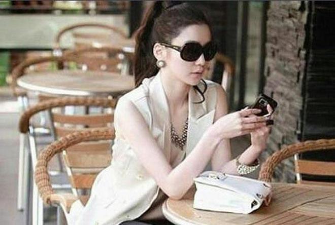 她23歲繼承數十億資產身家是王思聰的十倍美貌氣質不輸章澤天(圖5)