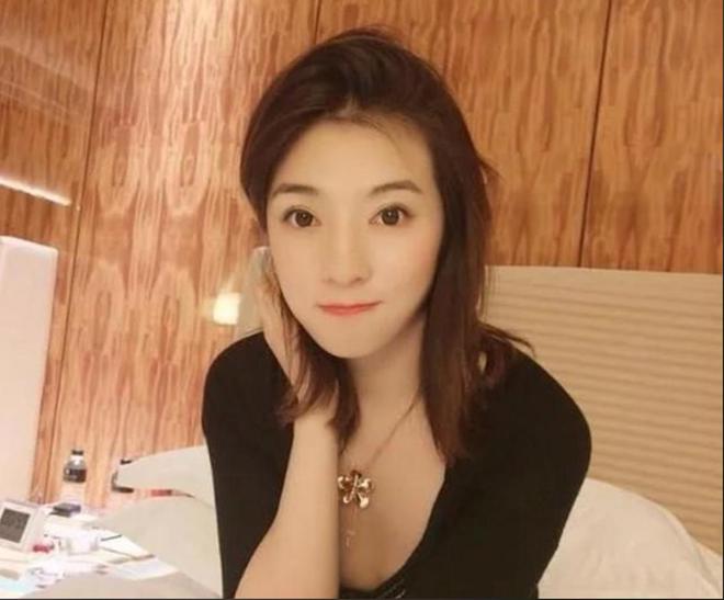 她23歲繼承數十億資產身家是王思聰的十倍美貌氣質不輸章澤天(圖6)